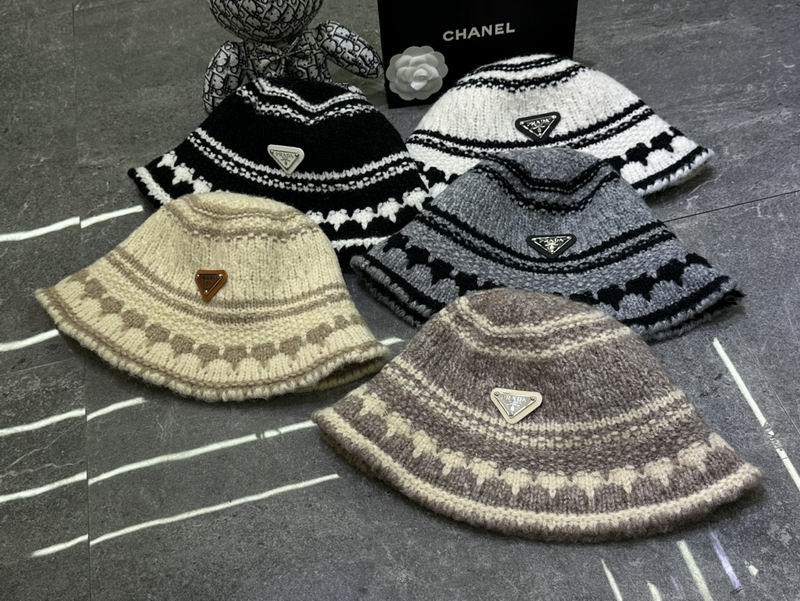 Prada Hat dx38
